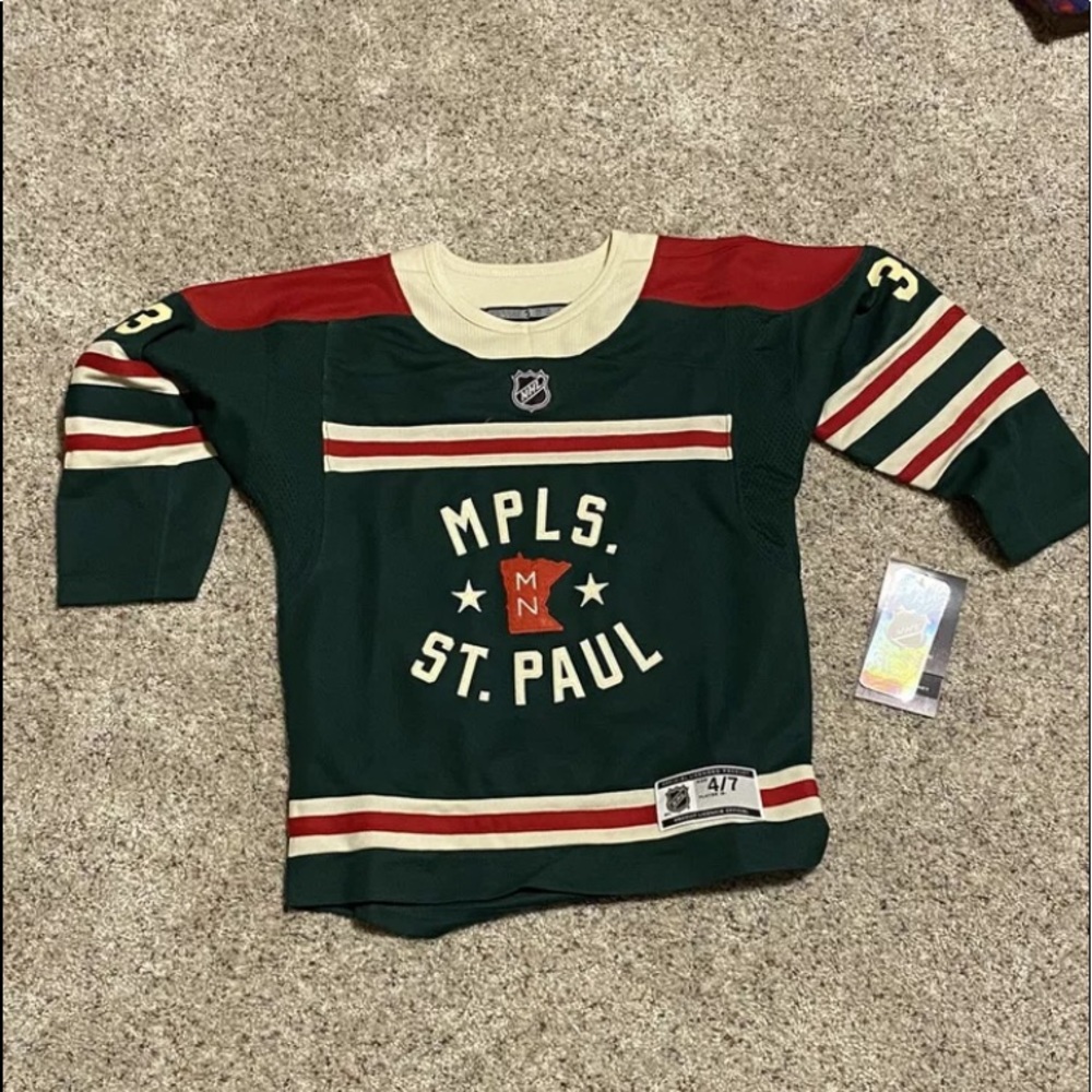 2022 winter classic MN wild cam talbot youth jersey